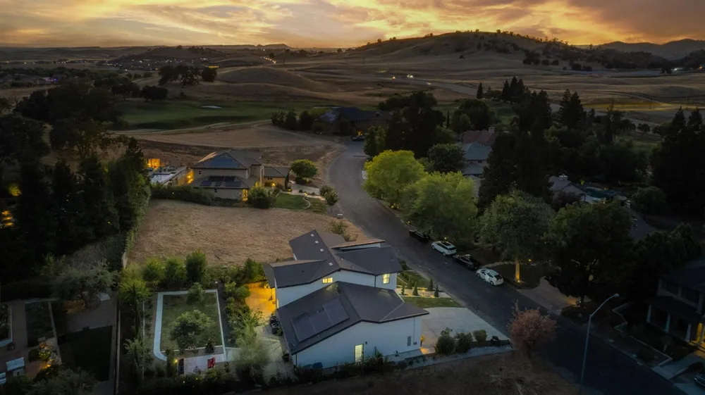 21853 Westmere Lane Friant, CA 93626