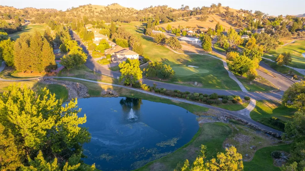 21853 Westmere Lane Friant, CA 93626