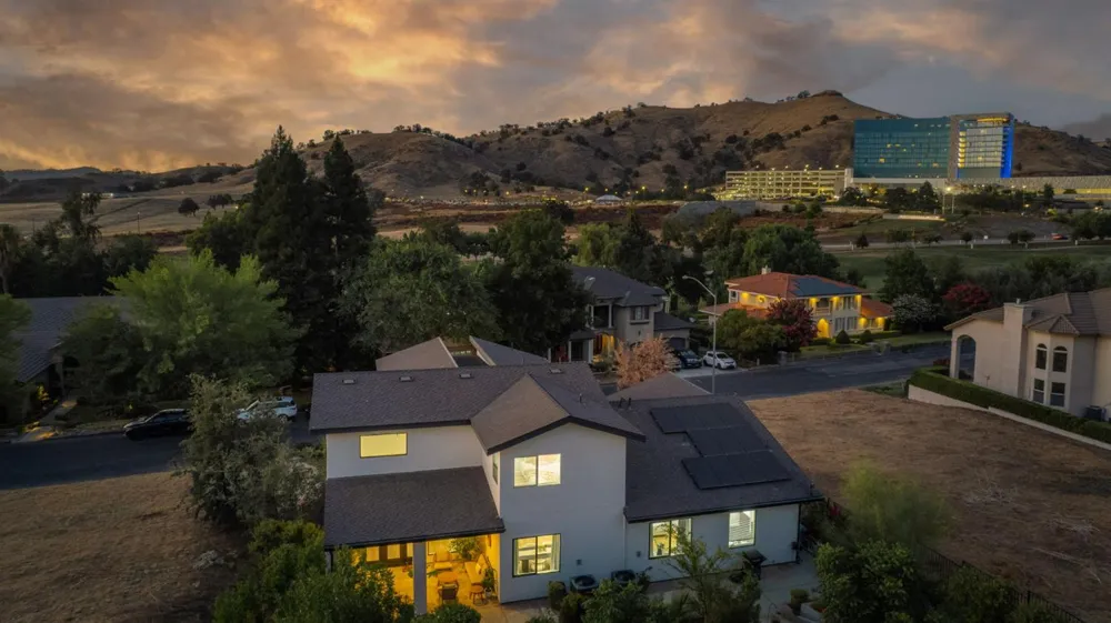 21853 Westmere Lane Friant, CA 93626