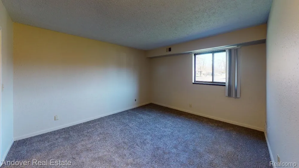 3021 POINTE DRIVE #3011-D Blackman Charter Township, MI 49202