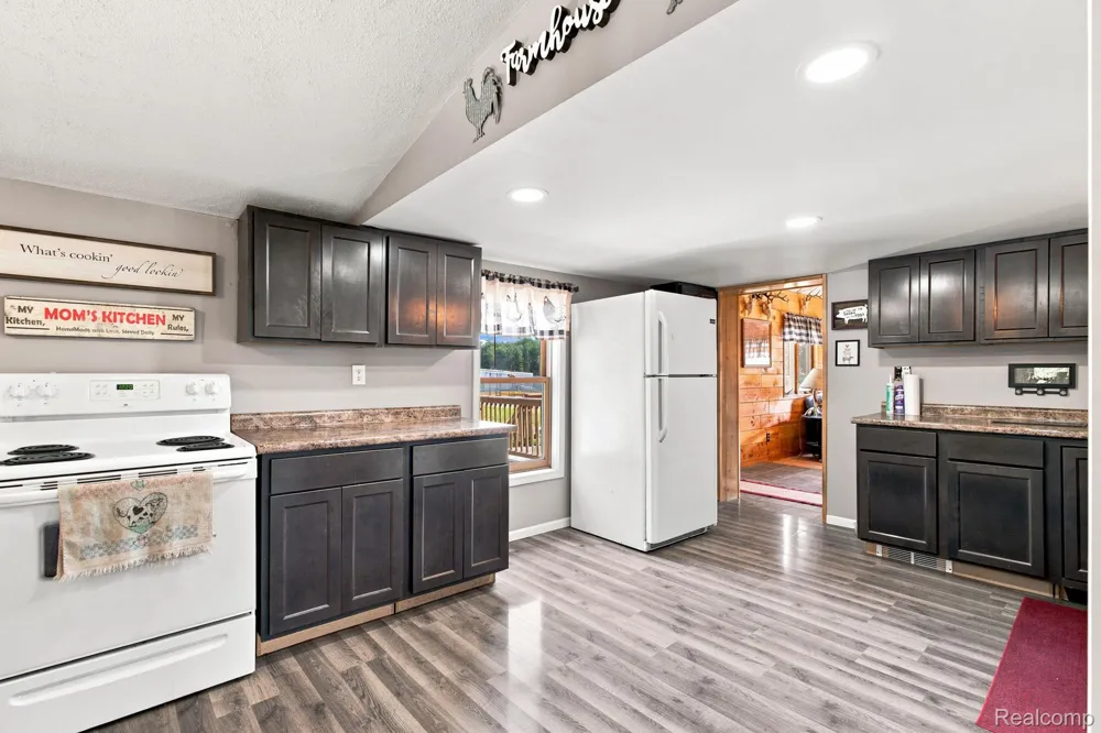 4201 Galbraith Line Road Worth Township, MI 48422
