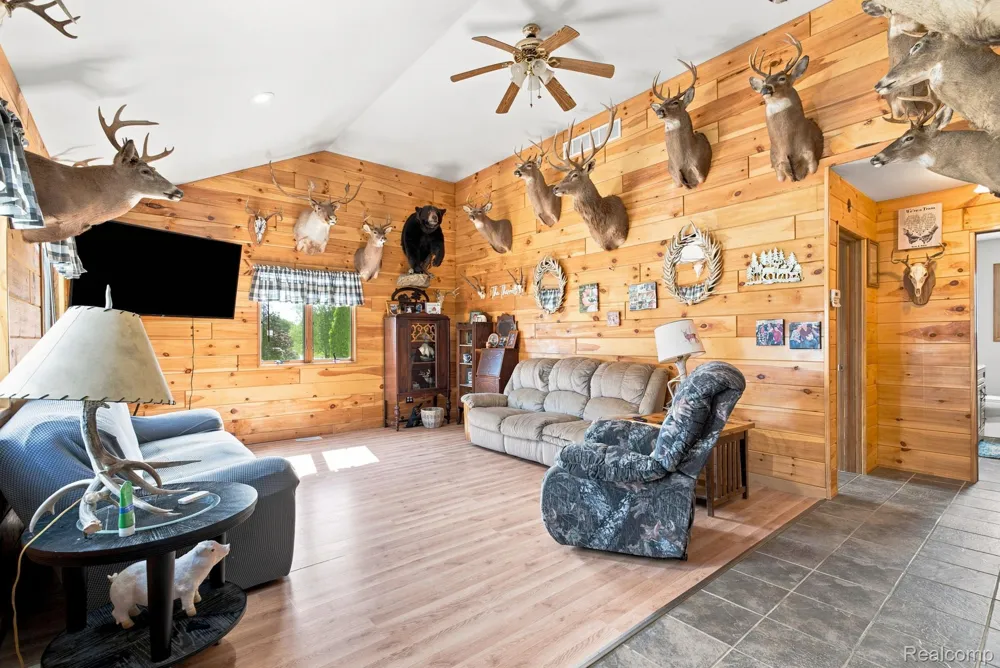 4201 Galbraith Line Road Worth Township, MI 48422