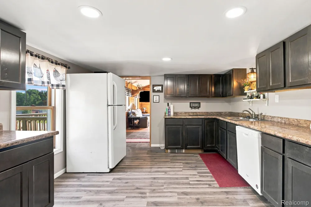 4201 Galbraith Line Road Worth Township, MI 48422