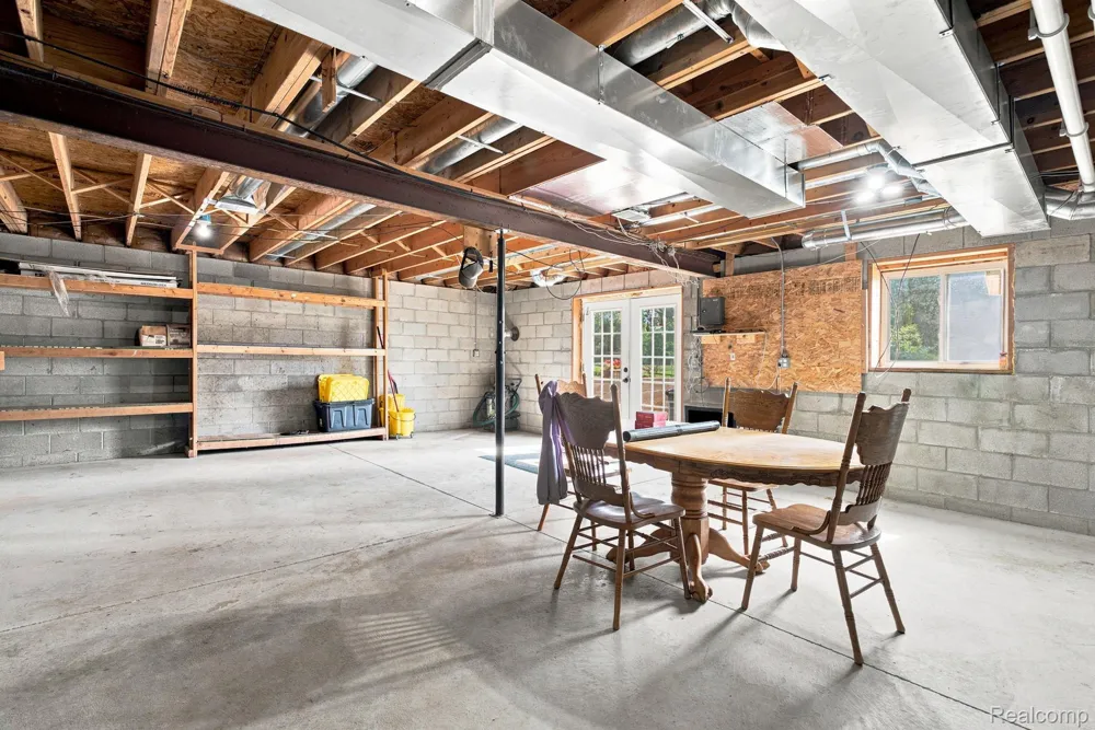 4201 Galbraith Line Road Worth Township, MI 48422