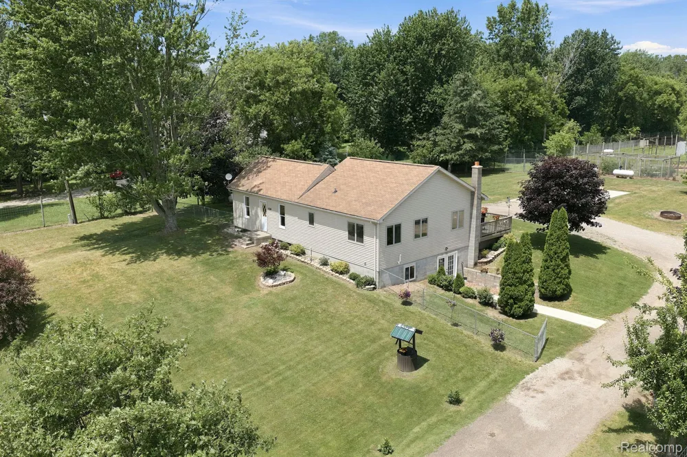 4201 Galbraith Line Road Worth Township, MI 48422