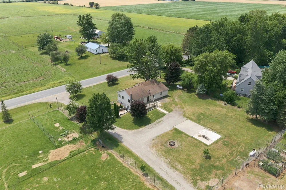 4201 Galbraith Line Road Worth Township, MI 48422