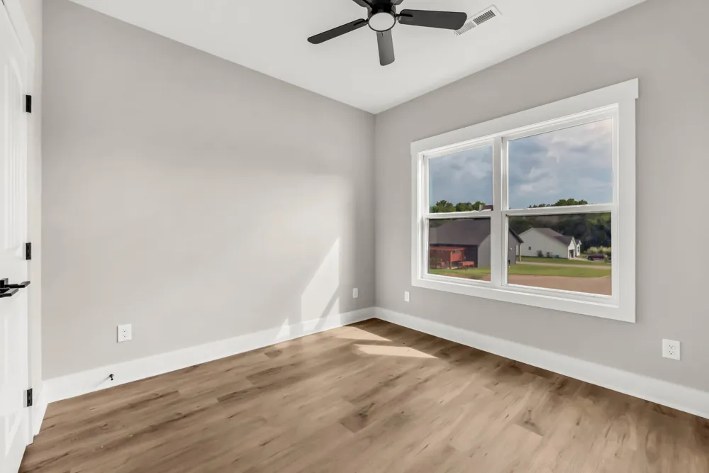 112 Bee Line Way Trenton, KY 42286