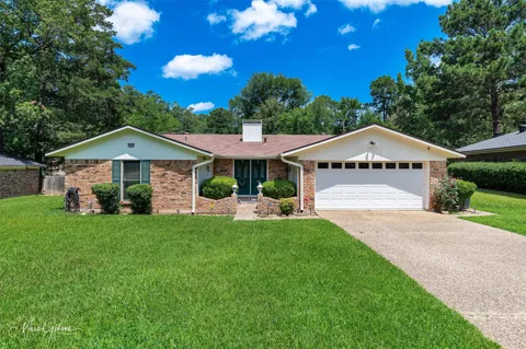 2032 Kirkwood Drive