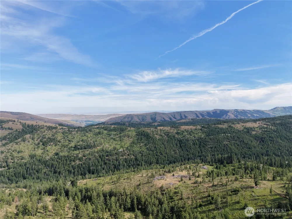 1524 Nasty Creek Road Yakima, WA 98903