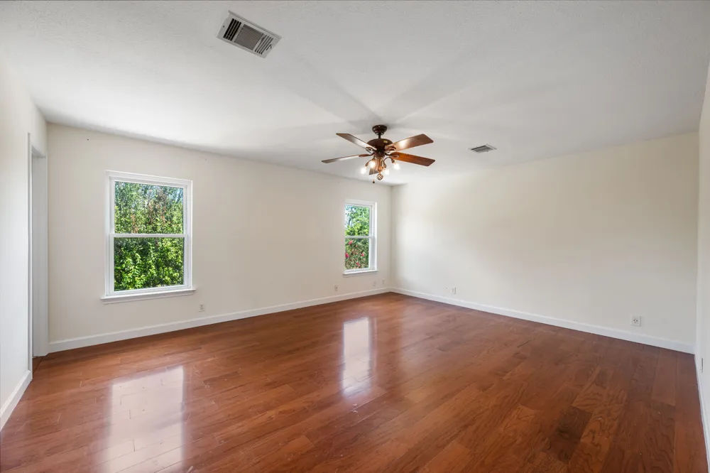 2114 Milan Drive Cedar Park, TX 78613