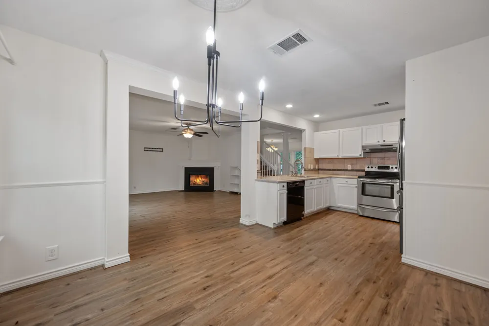 2114 Milan Drive Cedar Park, TX 78613
