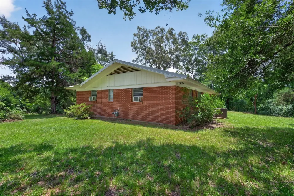 1504 Emanuel Natchitoches, LA 71457