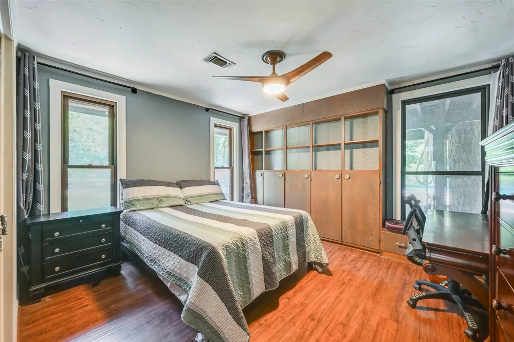 5319 US Highway 380 Bridgeport, TX 76426