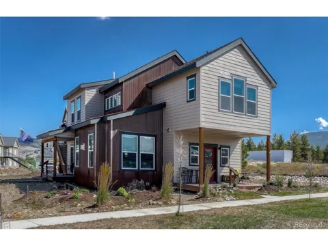 1404 Matchstick Green