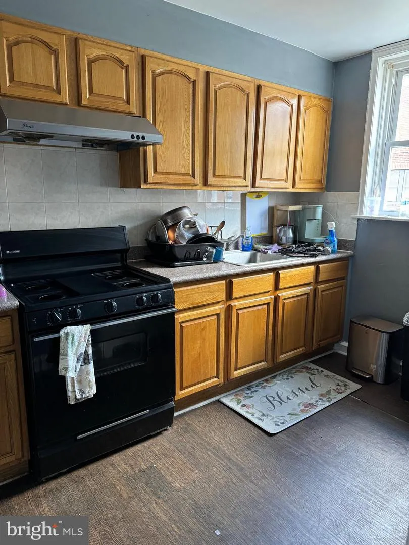 6744 KINDRED STREET Philadelphia, PA 19149