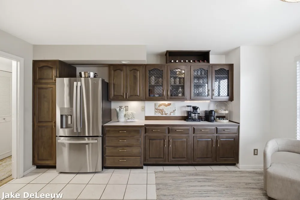 400 Lakeview Court #01A Spring Lake, MI 49456