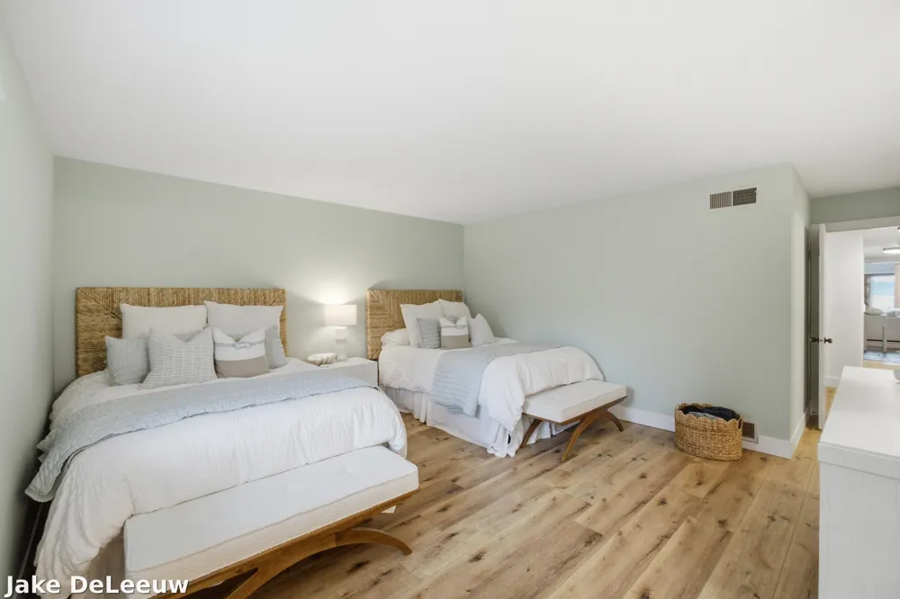 400 Lakeview Court #01A Spring Lake, MI 49456