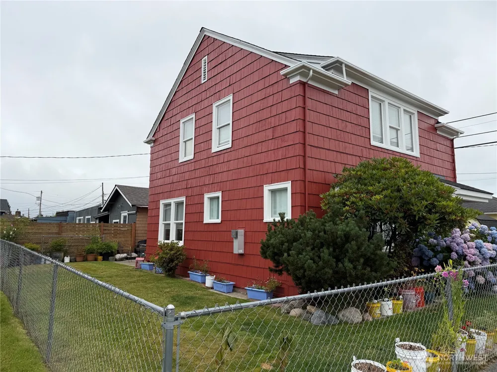 409 Jefferson Street Aberdeen, WA 98520
