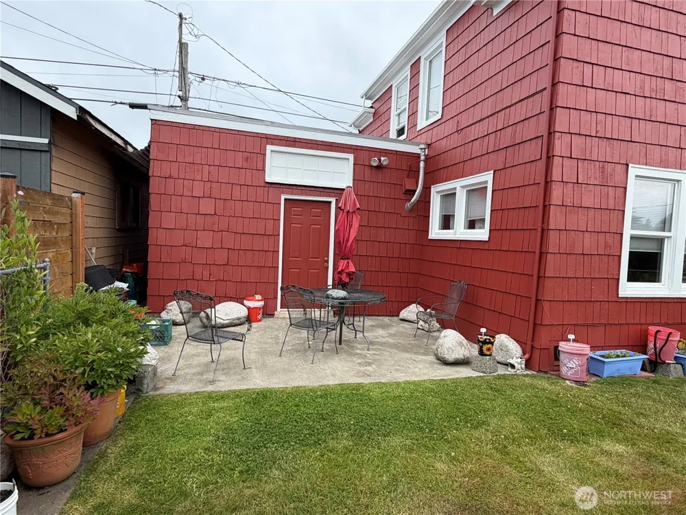 409 Jefferson Street Aberdeen, WA 98520