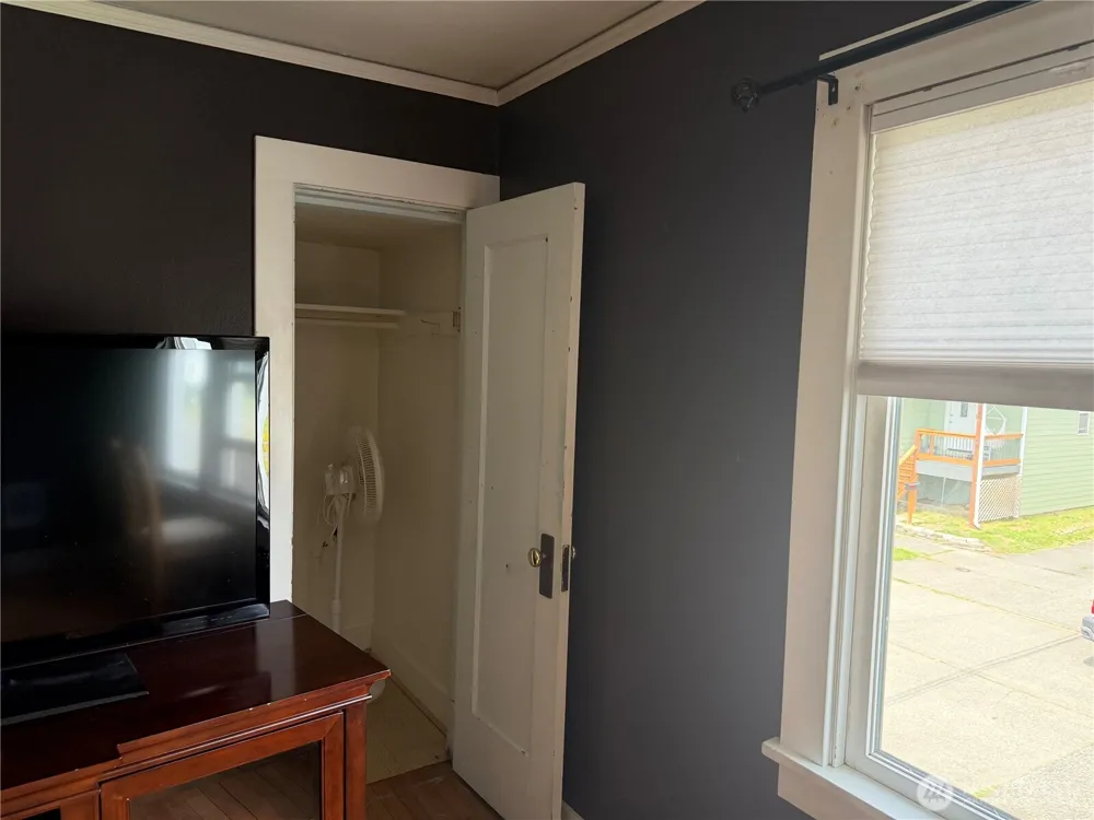 409 Jefferson Street Aberdeen, WA 98520