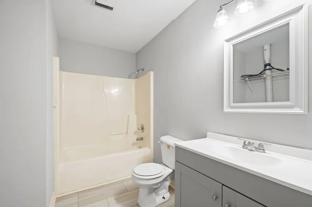 221 Park Ln #C Clarksville, TN 37042