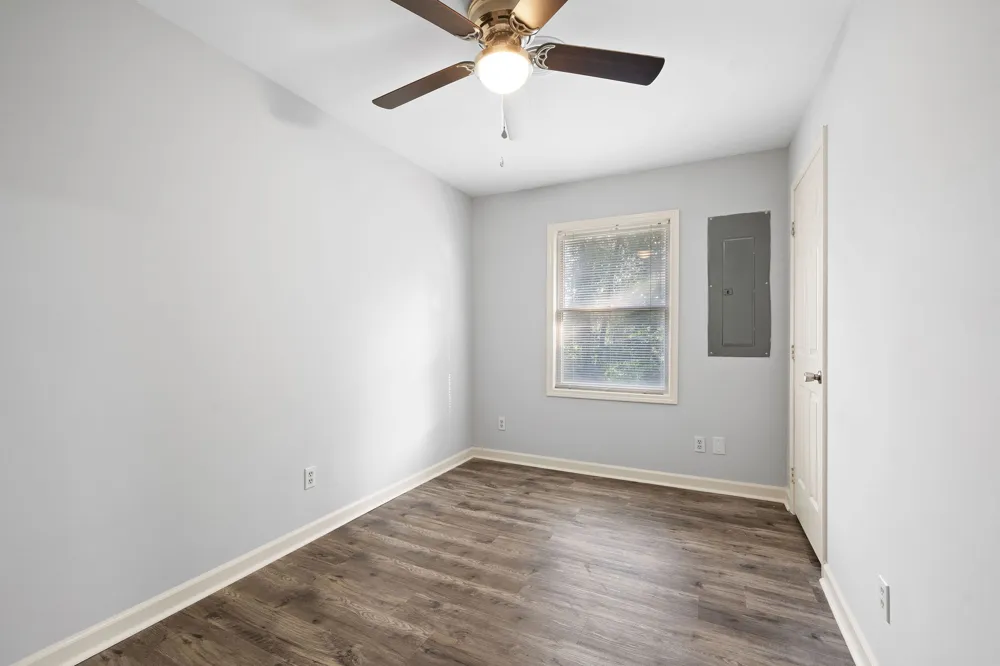 221 Park Ln #C Clarksville, TN 37042