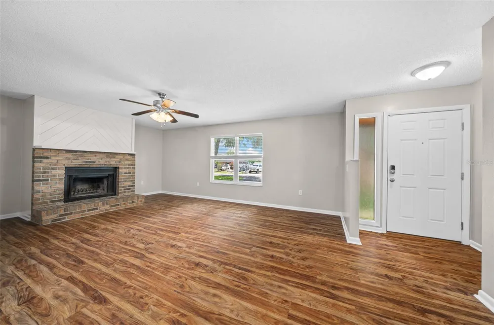 1820 SE 57TH AVENUE ocala, FL 34480