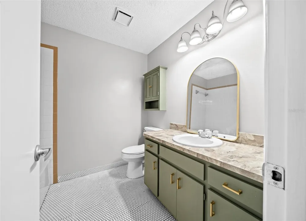 1820 SE 57TH AVENUE ocala, FL 34480