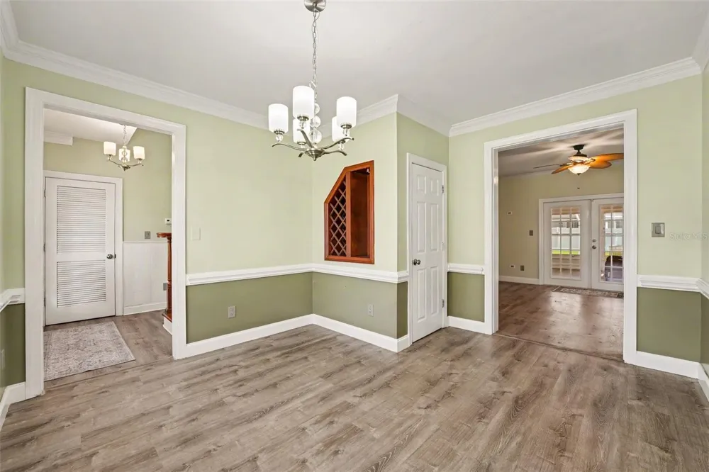 100 SYLVANA COURT Auburndale, FL 33823