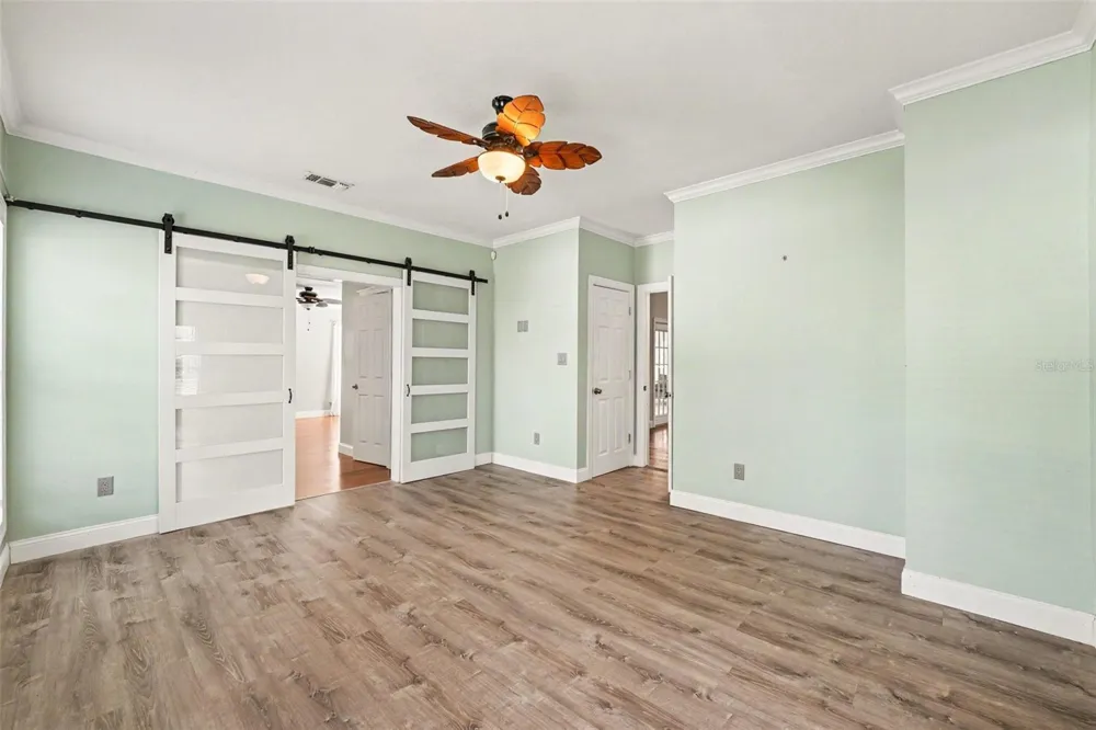 100 SYLVANA COURT Auburndale, FL 33823