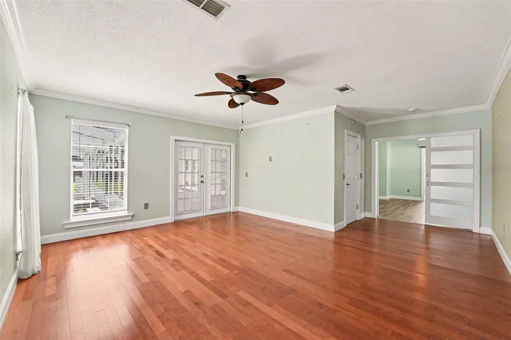 100 SYLVANA COURT Auburndale, FL 33823
