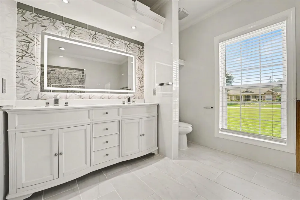 100 SYLVANA COURT Auburndale, FL 33823