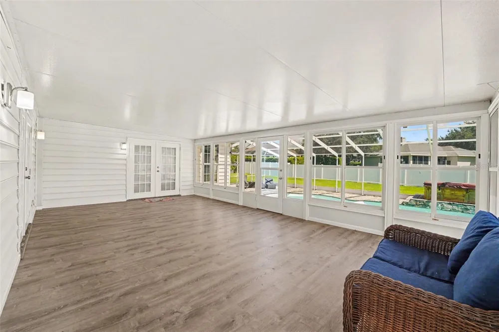 100 SYLVANA COURT Auburndale, FL 33823
