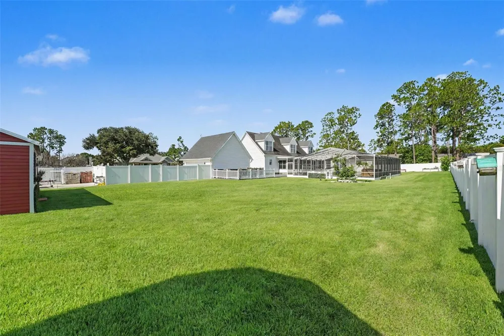 100 SYLVANA COURT Auburndale, FL 33823