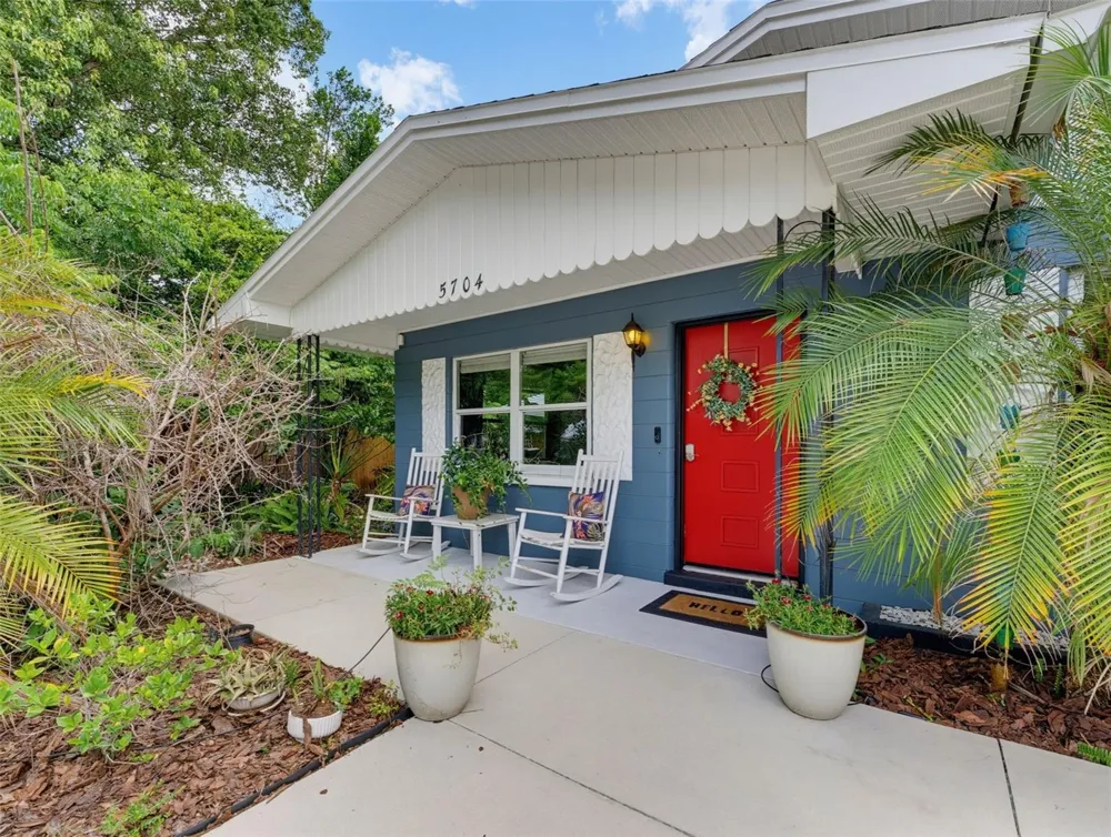 5704 13TH STREET Zephyrhills, FL 33542