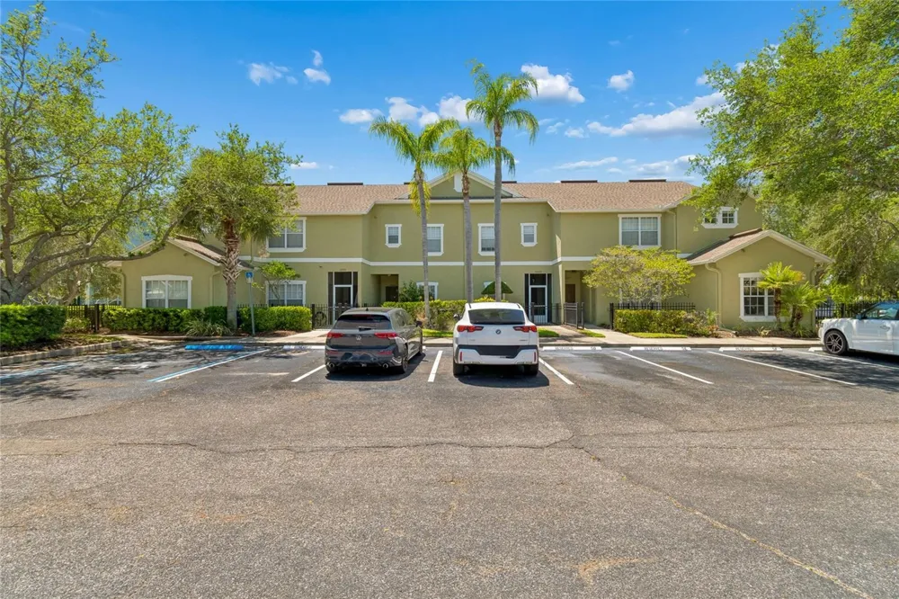 10925 WINTER CREST DRIVE Riverview, FL 33569