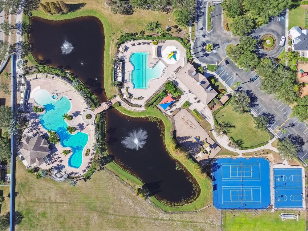 10925 WINTER CREST DRIVE Riverview, FL 33569