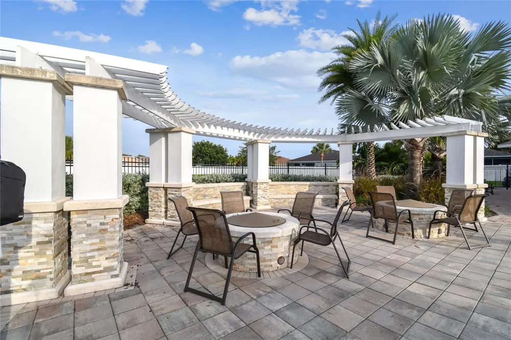 10925 WINTER CREST DRIVE Riverview, FL 33569