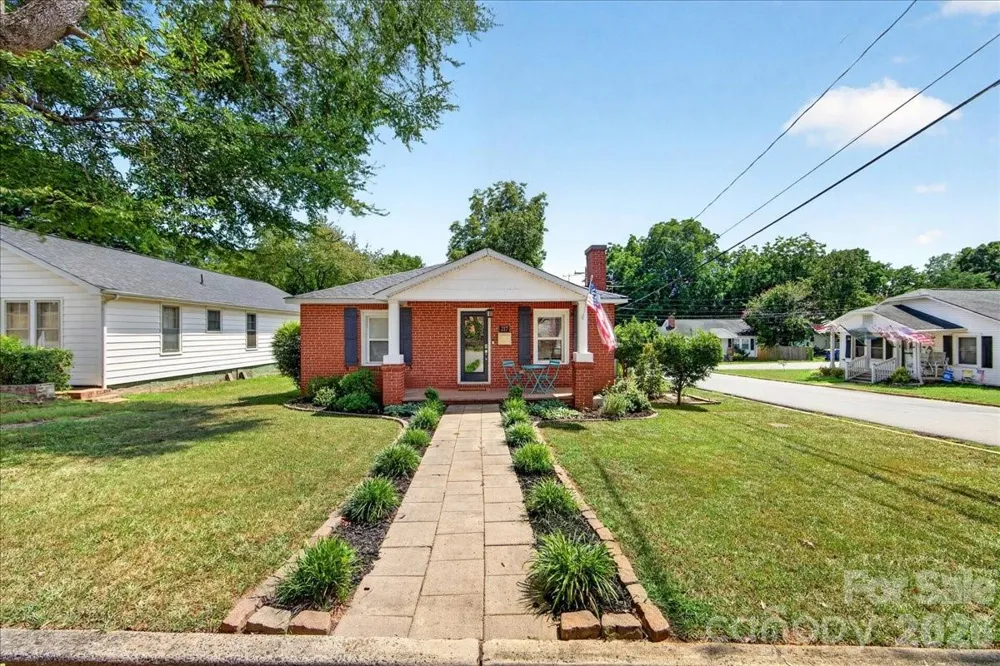 217 Todd Street Belmont, NC 28012