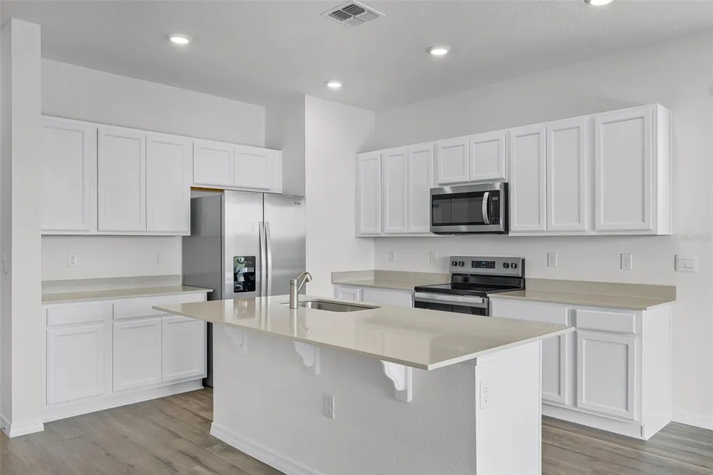 2771 GLADIOLA ROAD Winter Haven, FL 33884