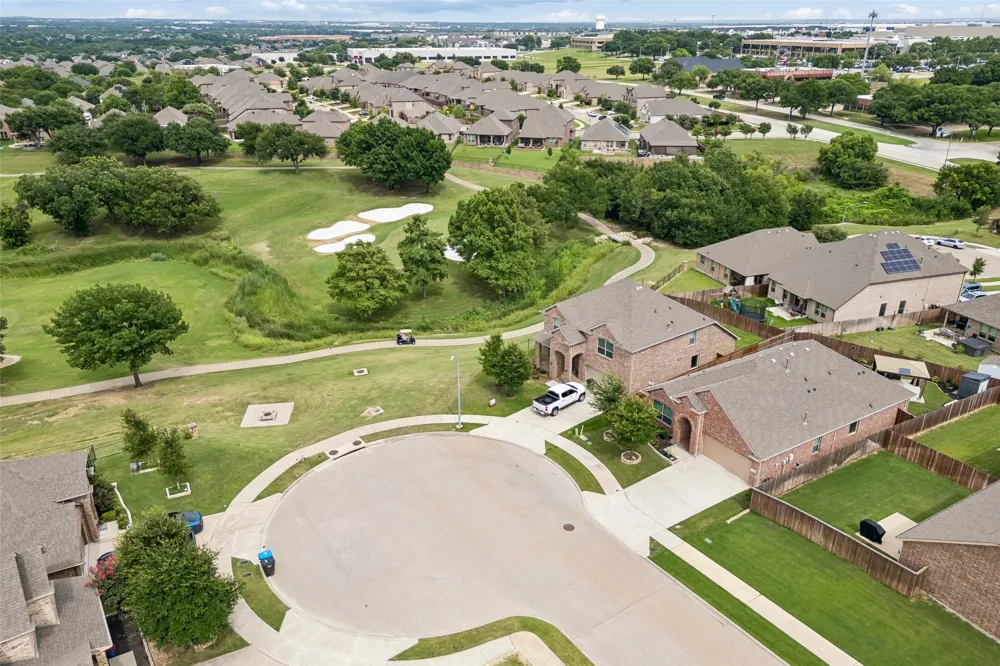 3908 Crater Circle Fort Worth, TX 76137