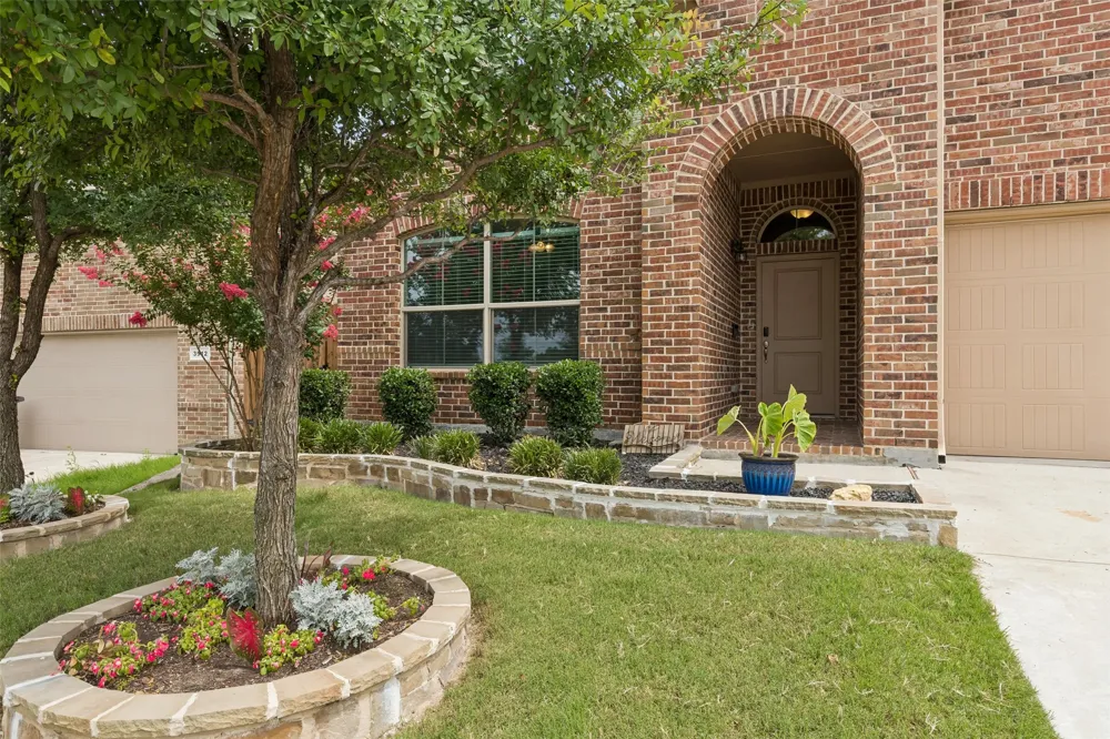 3908 Crater Circle Fort Worth, TX 76137