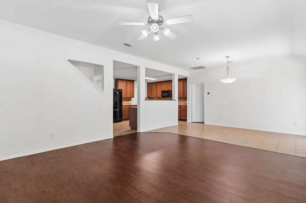 3800 Windy Point Drive Denton, TX 76208