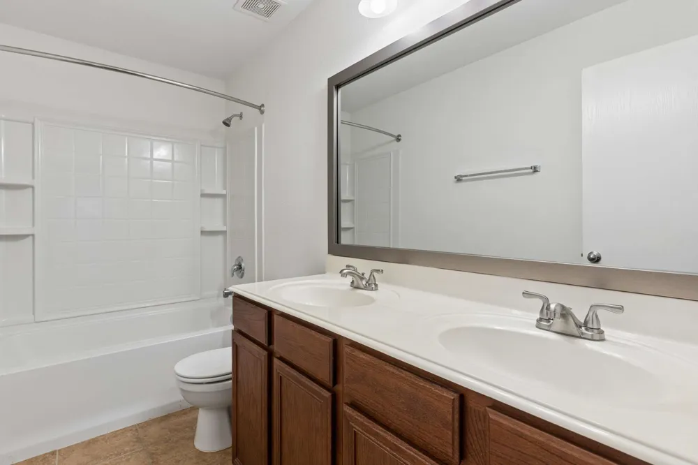 3800 Windy Point Drive Denton, TX 76208
