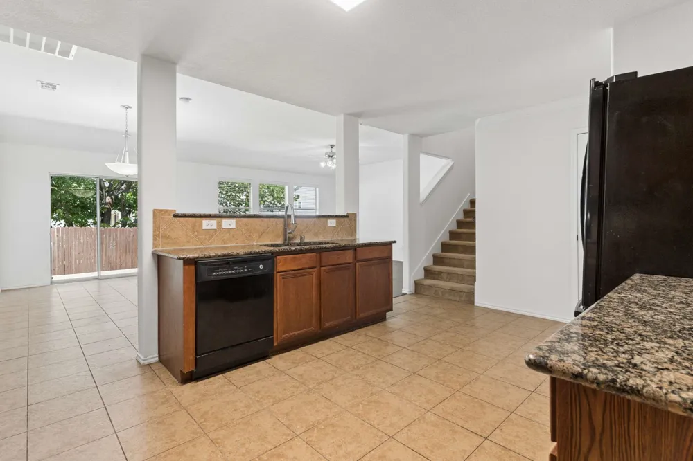 3800 Windy Point Drive Denton, TX 76208