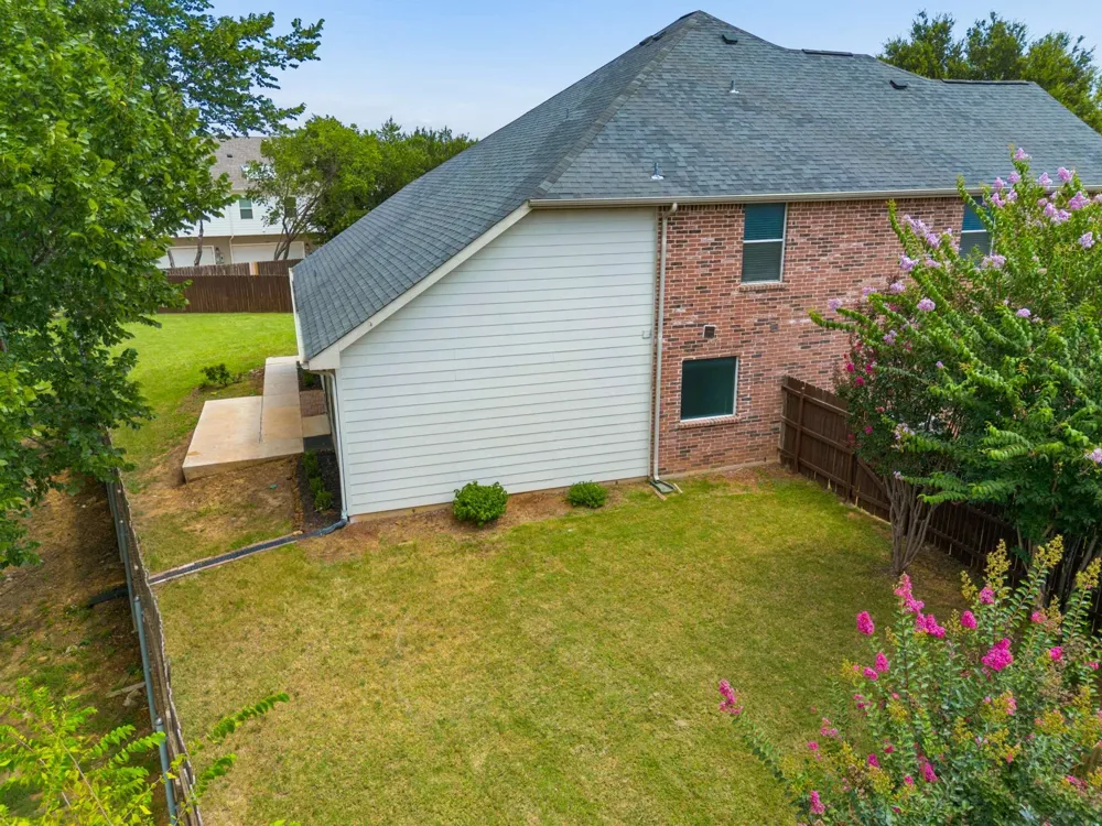 3800 Windy Point Drive Denton, TX 76208