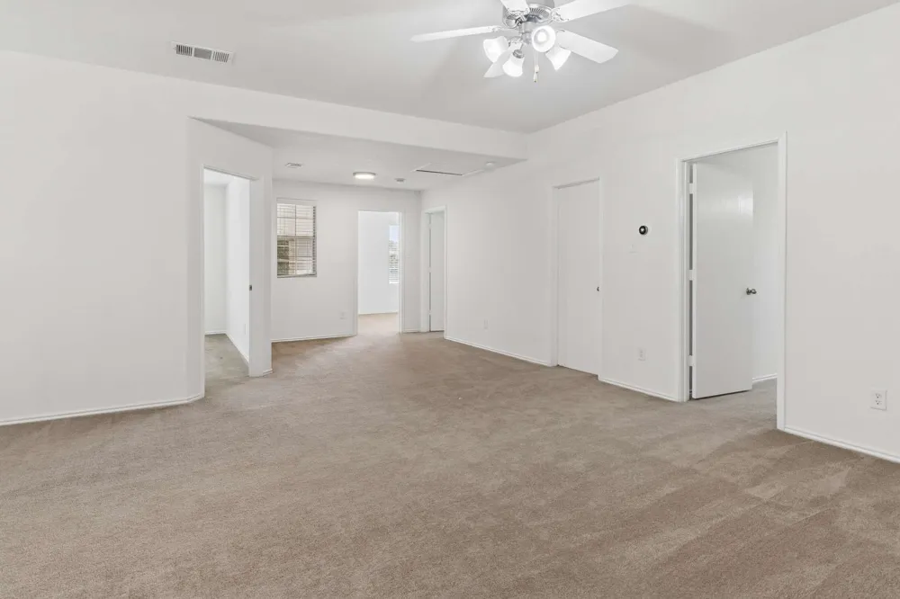 3800 Windy Point Drive Denton, TX 76208