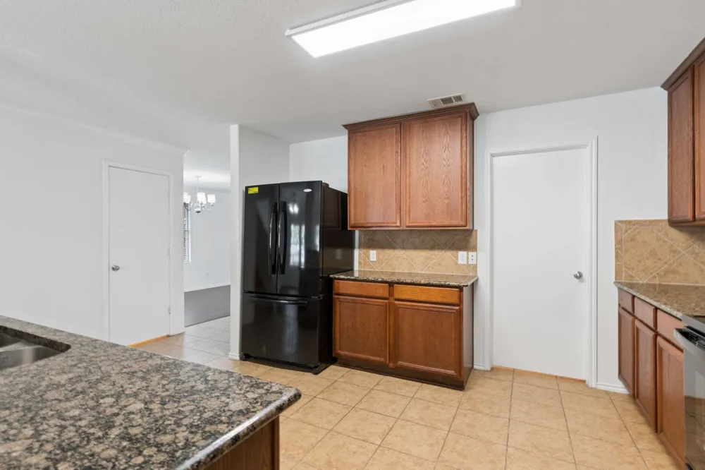 3800 Windy Point Drive Denton, TX 76208
