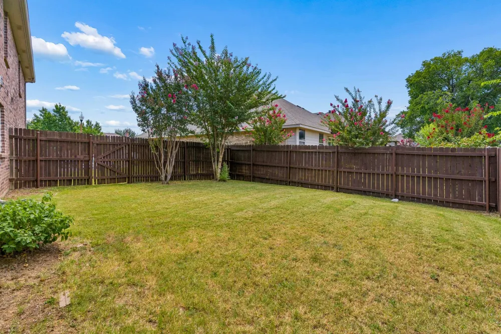 3800 Windy Point Drive Denton, TX 76208