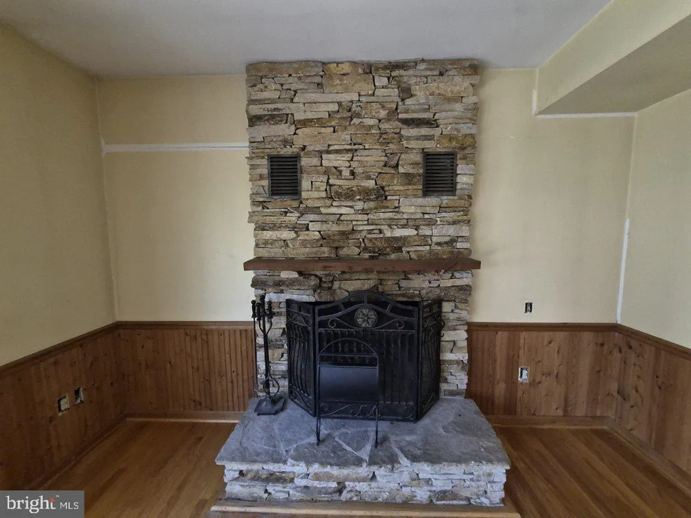 106 IDLEWILD ROAD Severna Park, MD 21146
